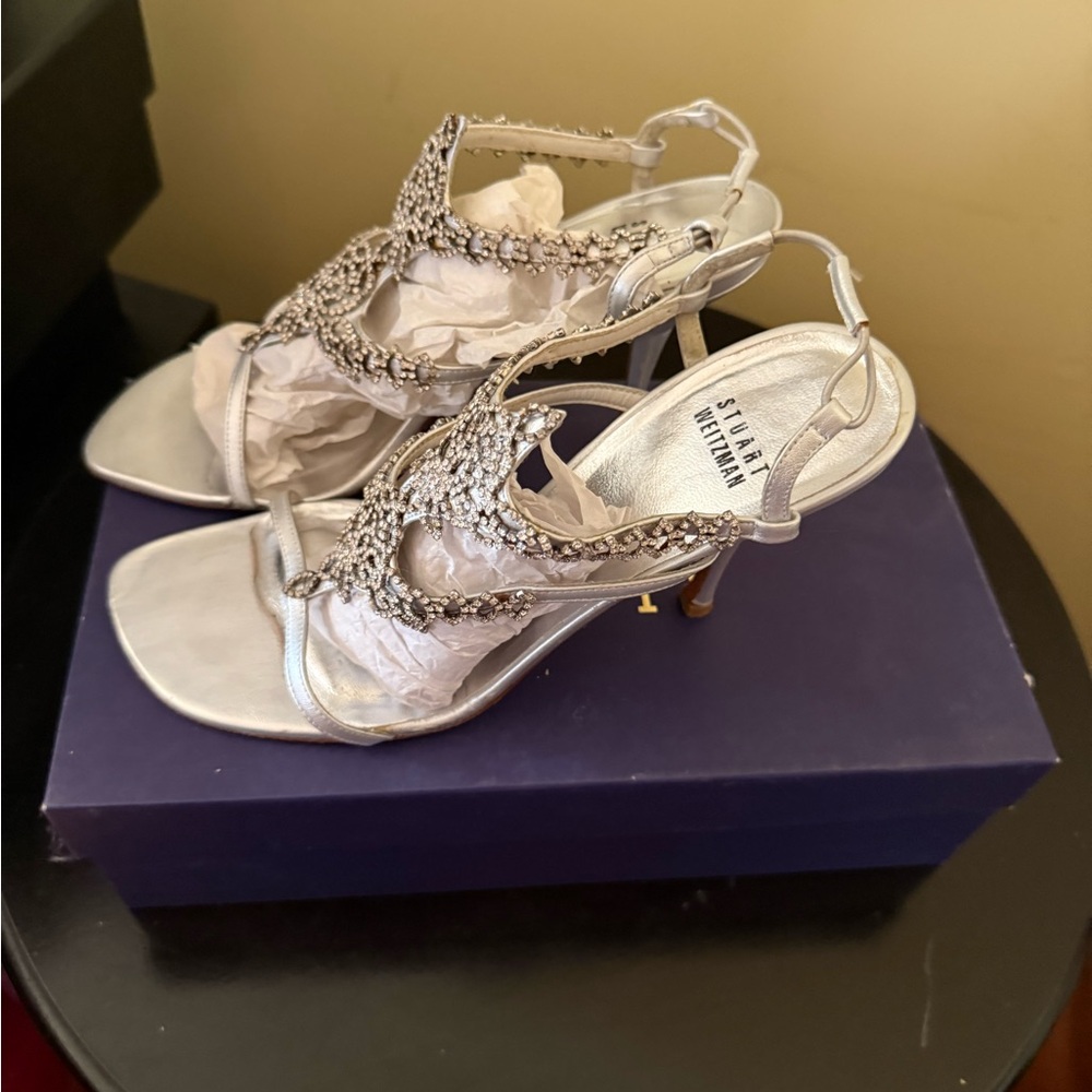 Stuart Weitzman Silver Crystal T-Strap Dress Sandals 37.5 with box